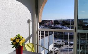 Jolis Studios vue sur mer Port, Etangs et Canaux Résidence RIVERCITY