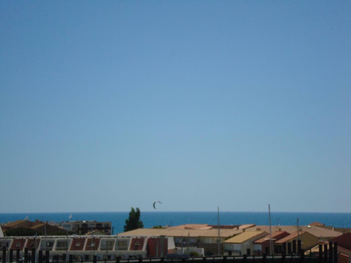 Jolis Studios vue sur mer Port, Etangs et Canaux Résidence RIVERCITY Carnon-Plage Extérieur photo